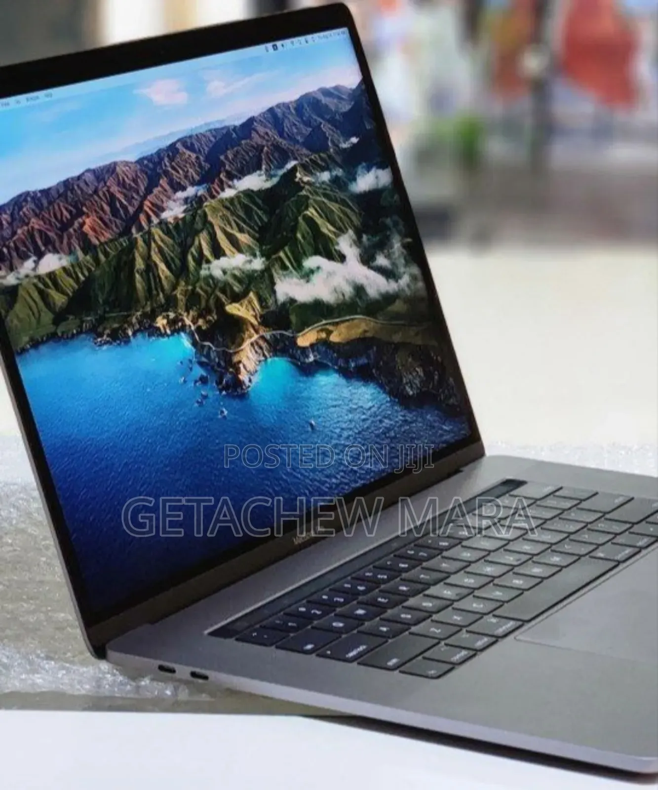 New Laptop Apple MacBook Pro 2017 16GB Intel Core I7 SSD 512GB