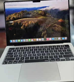 New Laptop Apple MacBook Pro 2023 M3 14-Inch 8GB Apple M3 SSD 512GB