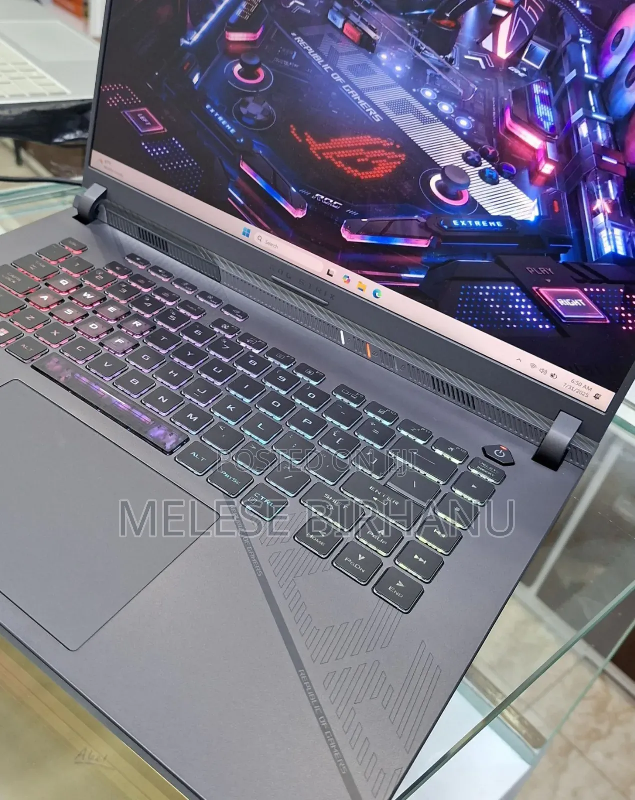 New Laptop Asus ROG Strix SKT T1 Hero Edition 32GB Intel Core i9 SSD 1T