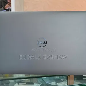 New Laptop Dell Precision 15 5540 16GB Intel Core I7 SSD 512GB