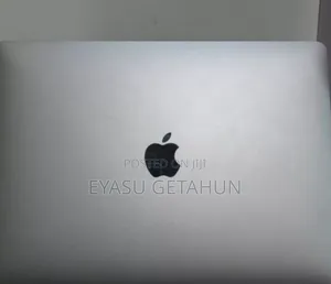 New Laptop Apple MacBook Pro 2017 8GB Intel Core I5 SSD 128GB