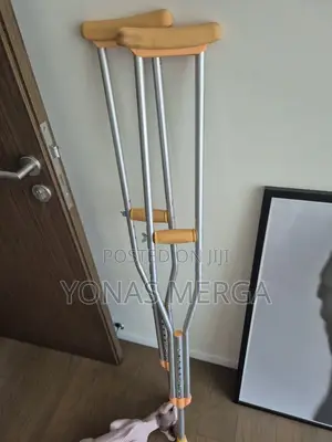 Photo - Axillary Crutches醯፧Each Pack Contains 2* Crutches፨园injury Rehabilitat