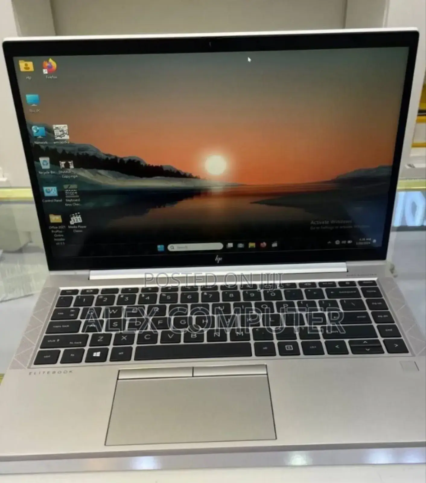 New Laptop HP EliteBook 840 G7 16GB Intel Core I5 SSD 512GB