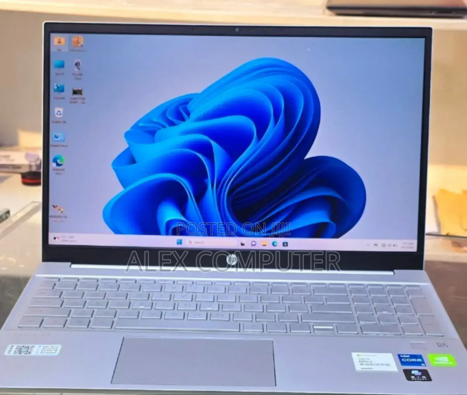 New Laptop HP Pavilion 15 16GB Intel Core I5 SSD 512GB