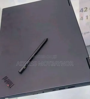 Photo - New Laptop Lenovo ThinkPad Yoga 370 16GB Intel Core I5 SSD 512GB