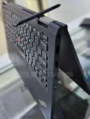 New Laptop Lenovo ThinkPad Yoga 370 16GB Intel Core I5 SSD 512GB