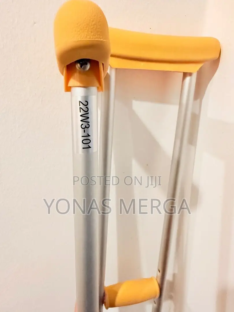 Bilateral Crutches首፭axillary Crutches|1pair፦甘adjusting Arm Cuff Handle