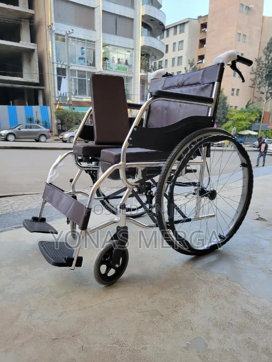 Toilet Wheelchair魟፷stainless Steel Frame Padded Seating∞舛wheelchair