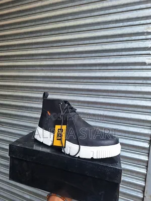 Photo - Cat High Master Quality Boots for Man's for 2 Color