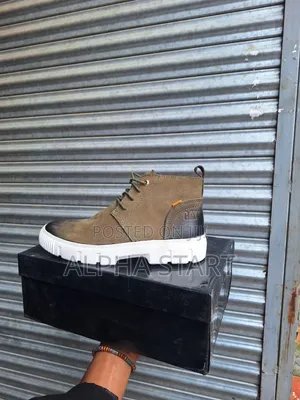 Cat High Master Quality Boots for Man's for 2 Color