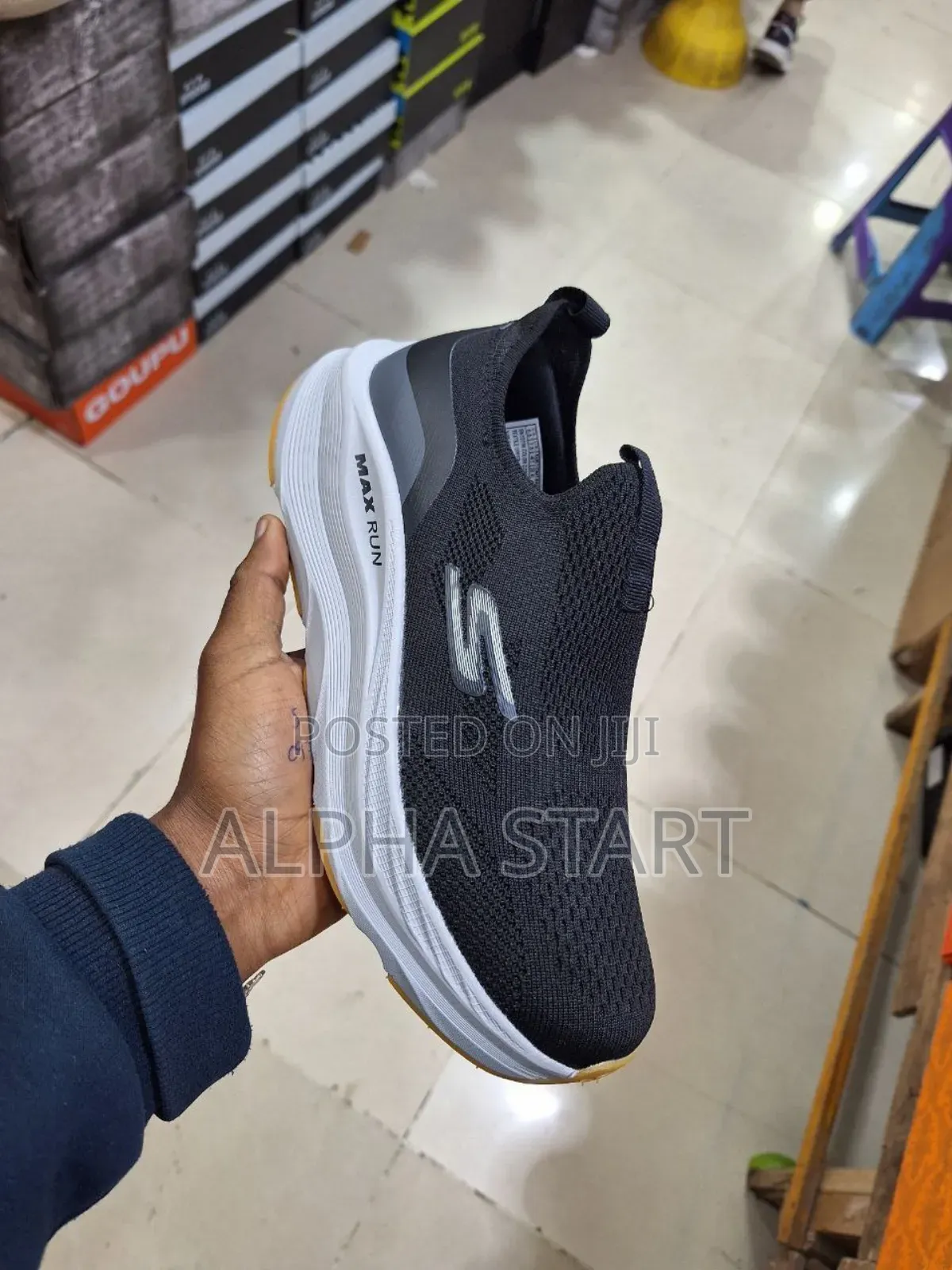  Comfortable Skechers
 Made in Vietnam