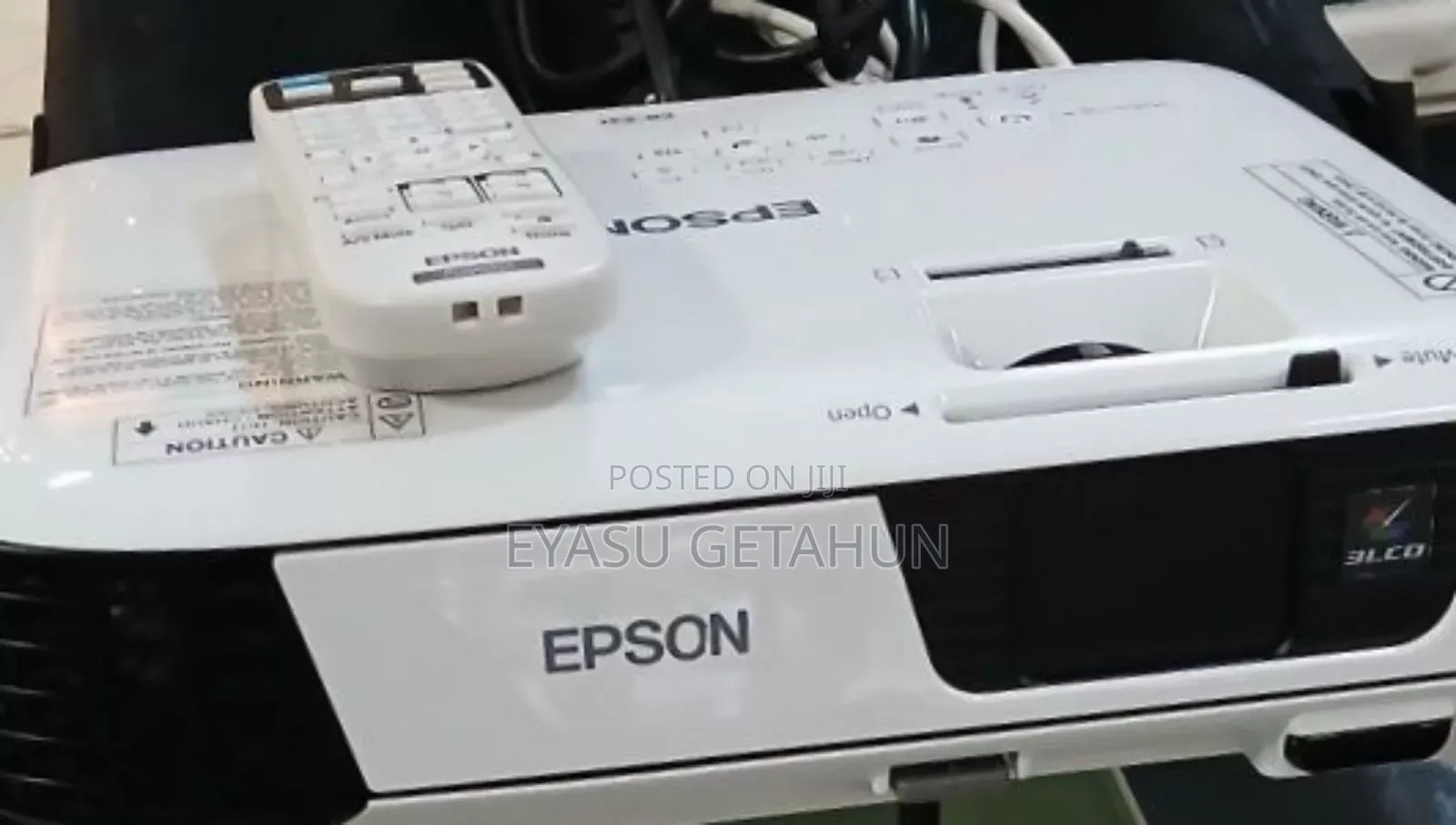 Epson Projector With Remote