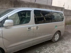 Hyundai Starex 2012 Silver