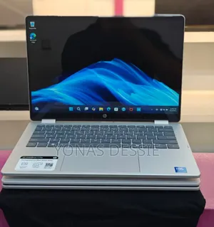 New Laptop HP OmniBook 5 Flip 14-Fp0023dx 8GB Intel Core I5 SSD 512GB