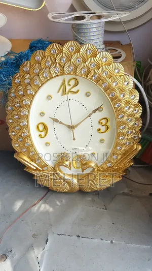 Photo - Wall Clock(የግድግዳ ሰዓት)