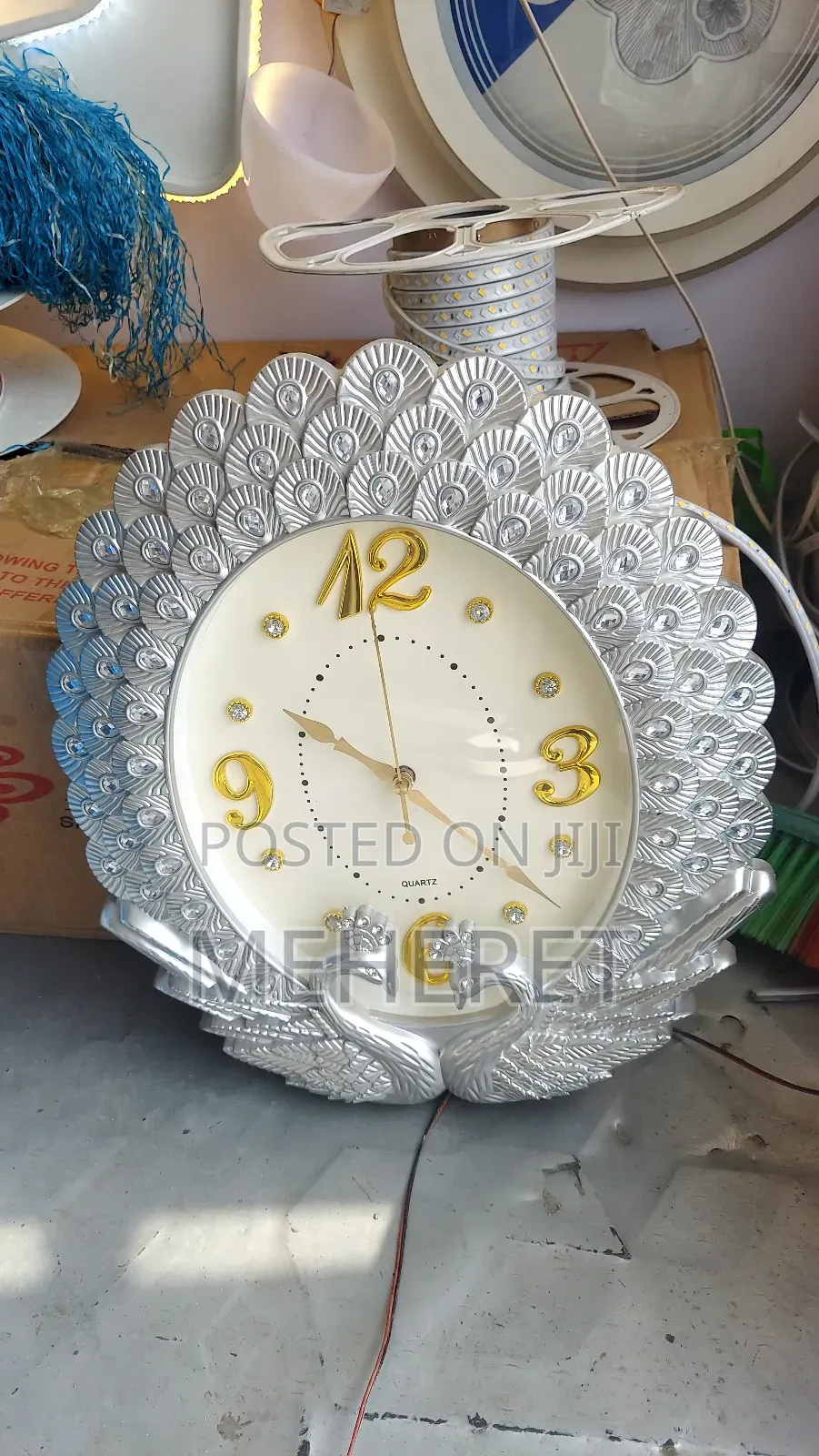 Wall Clock(የግድግዳ ሰዓት)