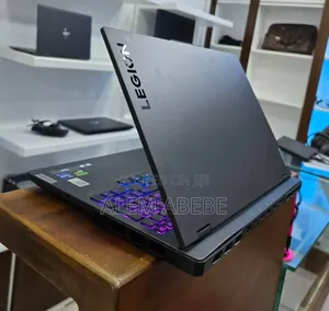 New Laptop Lenovo Legion 7 64GB Intel Core I9 SSD 4T