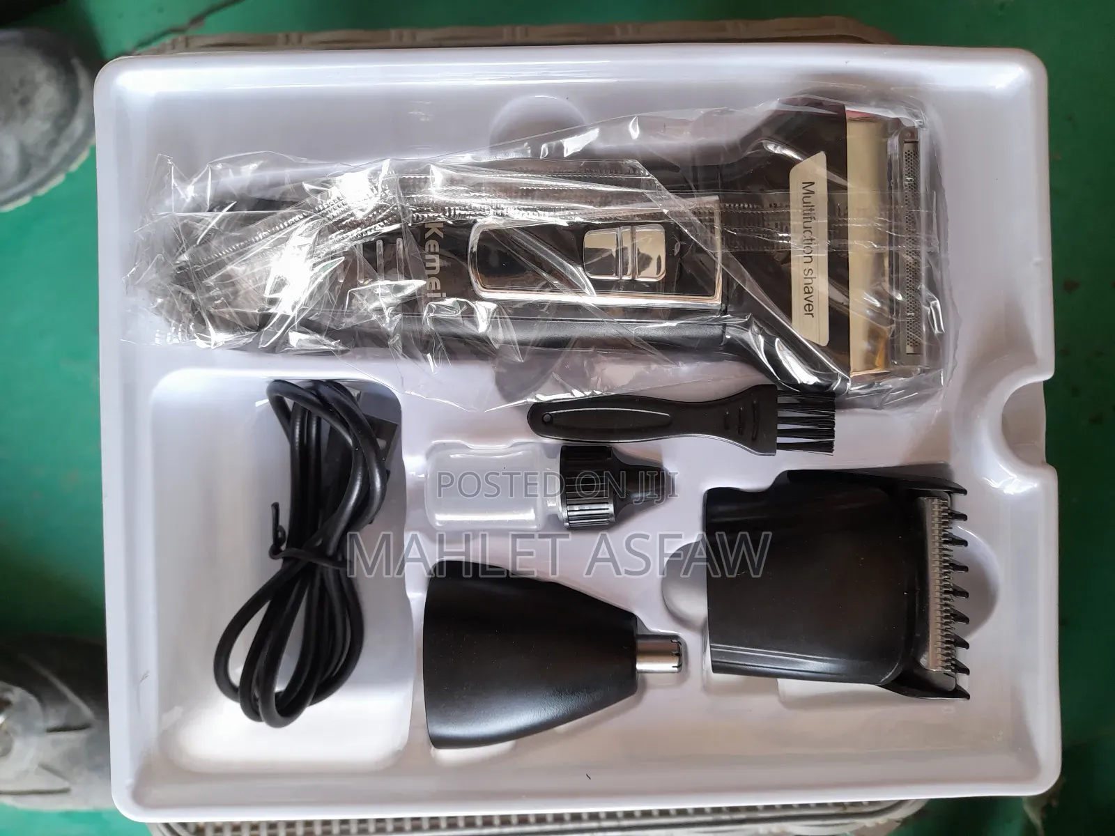 ቶንዶስ በቻርጅ የሚሰራ የፀጉር መቁረጫ ማሽን/ Rechargable Tondos