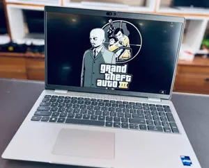 New Laptop Dell Precision 15 3520 32GB Intel Core i7 SSD 1T