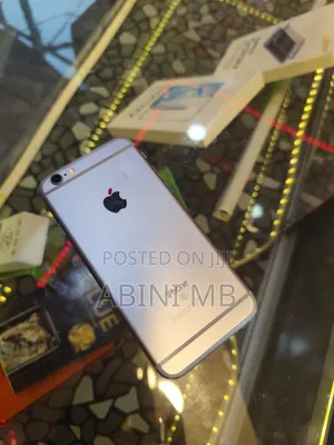 Apple iPhone 6s 32 GB Gold