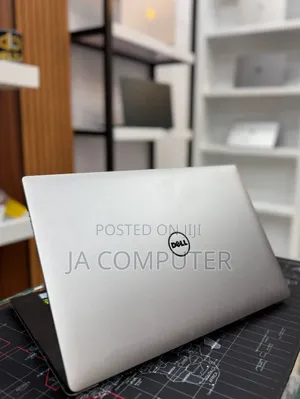 New Laptop Dell XPS 15 16GB Intel Core i7 SSD 512GB