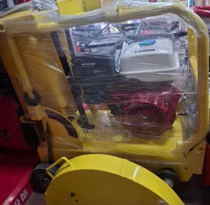 Photo - Asphalt Cutter Machine