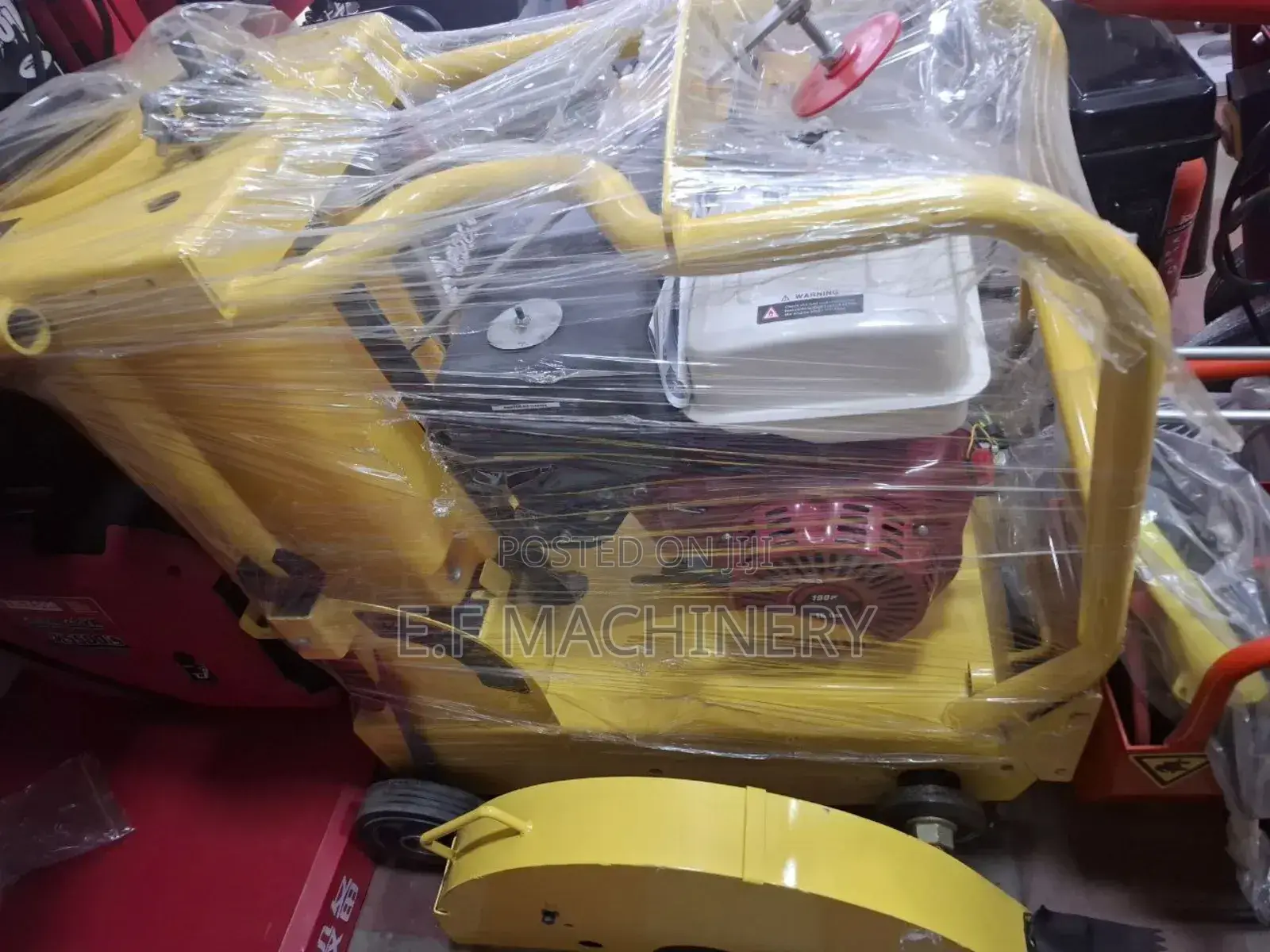 Asphalt Cutter Machine