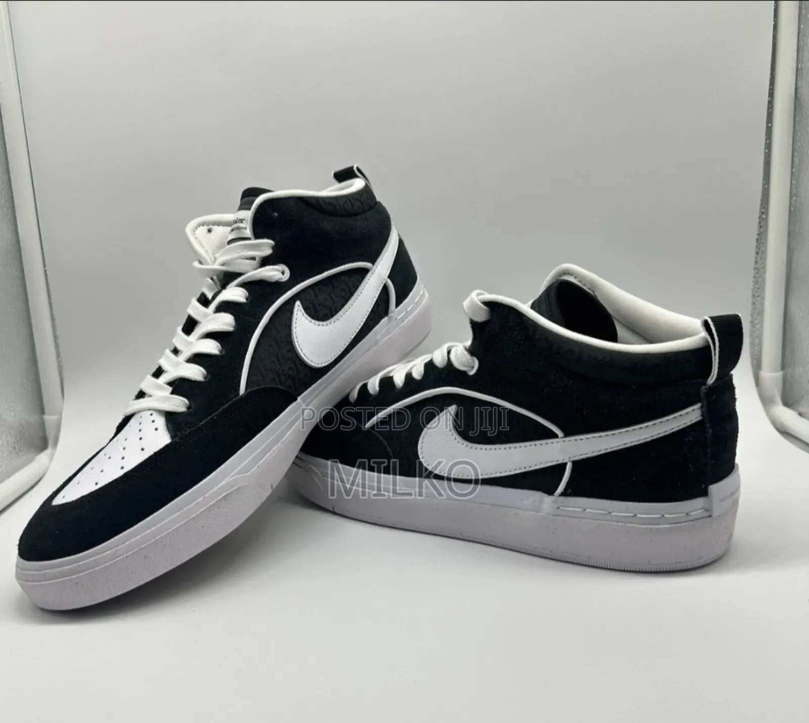 Nike Sb React Leo ጫማ