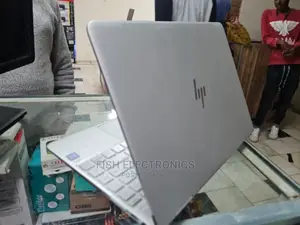 New Laptop HP Spectre 8GB Intel Core I7 256GB