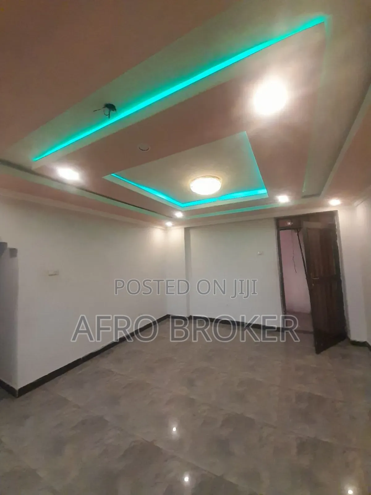 Furnished 3bdrm Condo in Koye Project 18, Akaky Kaliti for sale