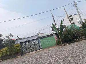 Furnished 2bdrm House in ፍጋ ማብራት, Bole for sale