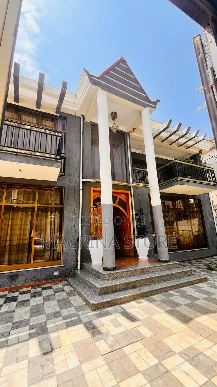 Furnished 8bdrm House in Ayat5, Yeka for sale