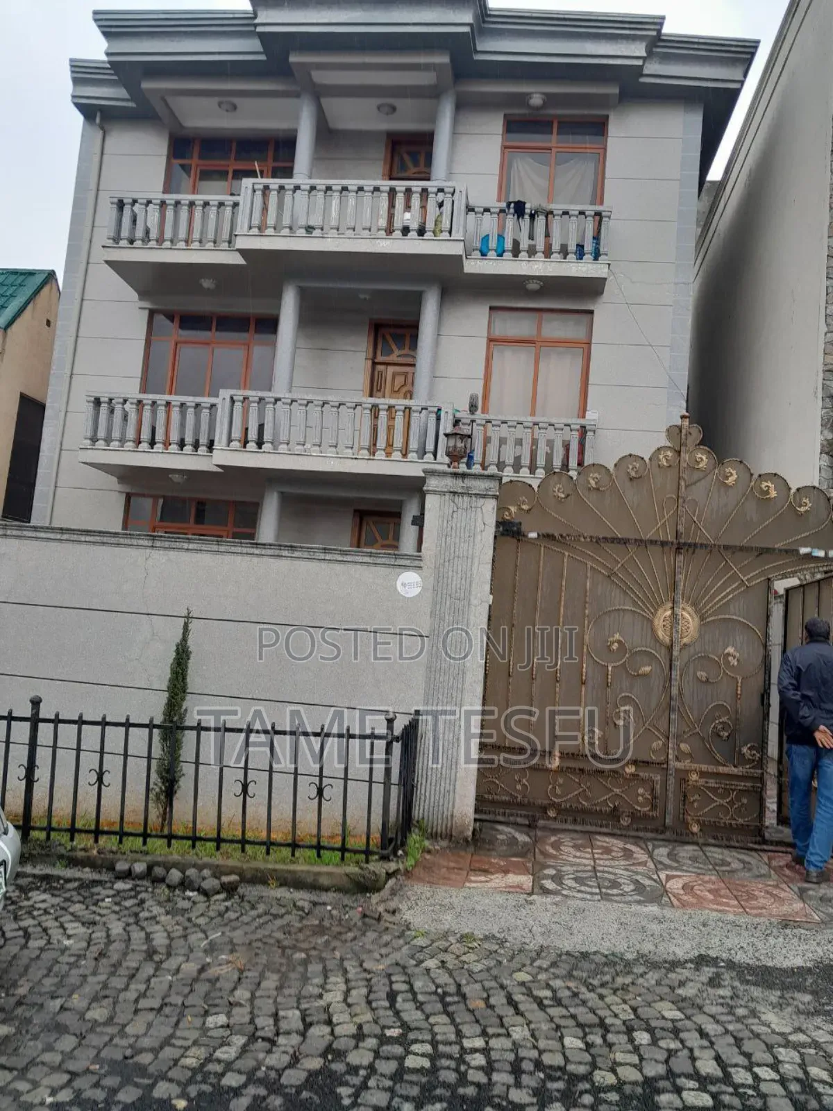 Furnished 8bdrm House in ሰሚት, Bole for sale