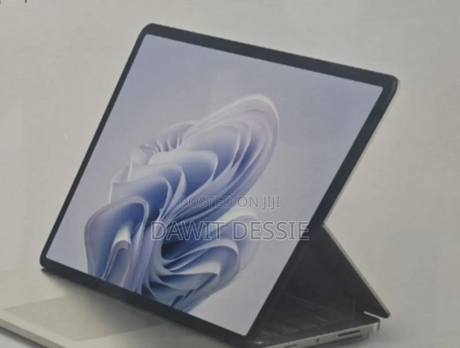 New Laptop HP Mini 110 16GB Intel Core I7 SSD 512GB