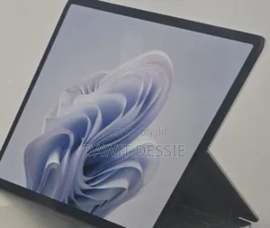 New Laptop HP Stream Notebook 8GB Intel Core I5 SSD 1T