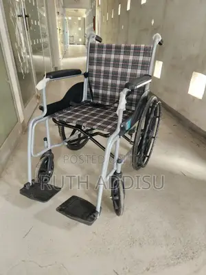 Wheelchair寫下foldable Medical Strong Almunium Wheelchair