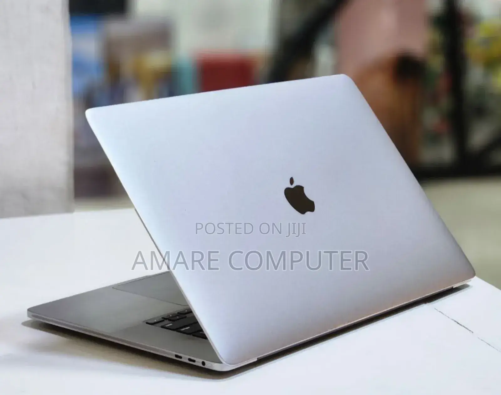 New Laptop Apple MacBook Pro 2019 32GB Intel Core I9 SSD 1T