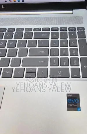 New Laptop HP Pavilion 17 16GB Intel Core i7 SSD 1T