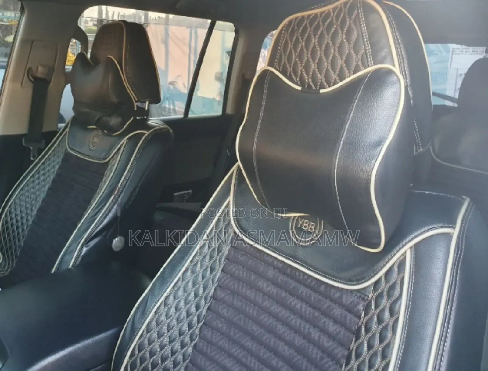 Toyota Land Cruiser 2010 White