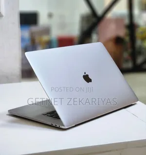 Photo - New Laptop Apple MacBook Pro 2019 32GB Intel Core I9 SSD 1T