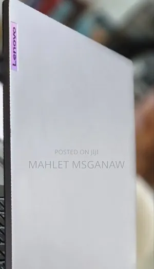 New Laptop Lenovo Ideapad 3 8GB AMD Ryzen 5 SSD 512GB