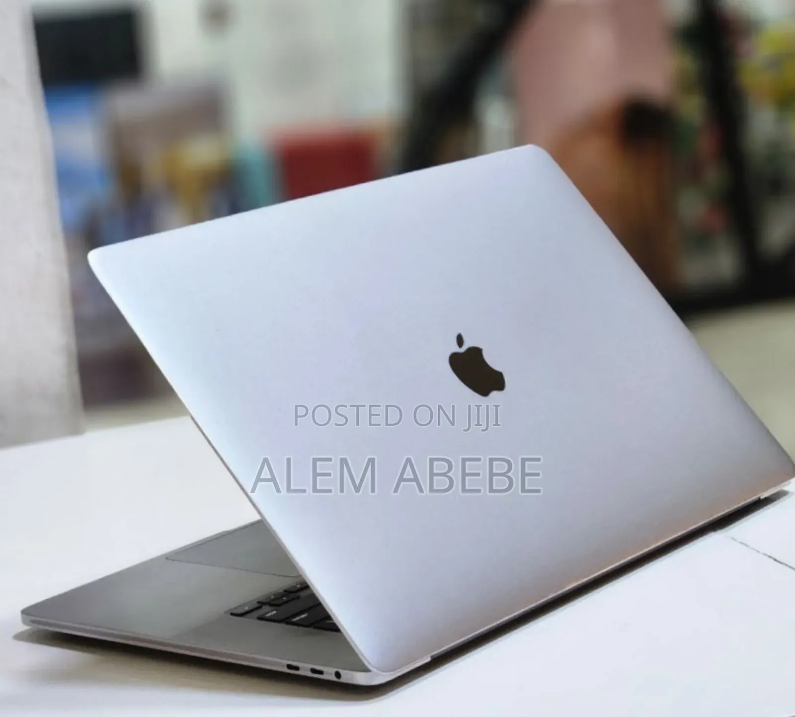 New Laptop Apple MacBook Pro 2019 32GB Intel Core I9 SSD 1T