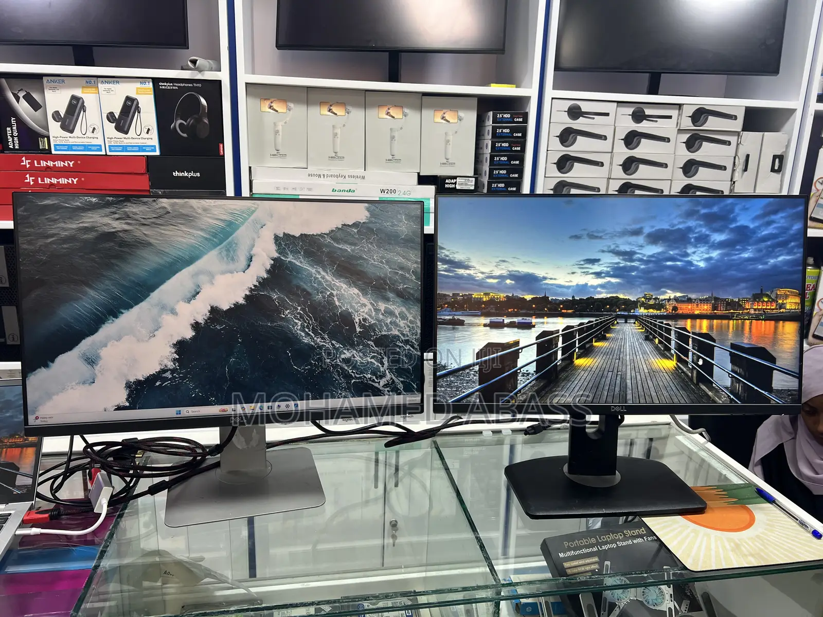 24”Dell Frameless Monitors