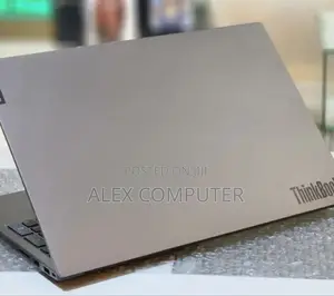 New Laptop Lenovo ThinkBook 15 16GB Intel Core I7 SSD 512GB
