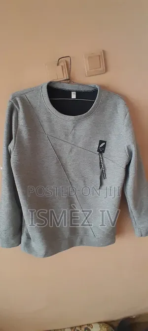 Photo - ሹራብ Quality Sweatshirt
