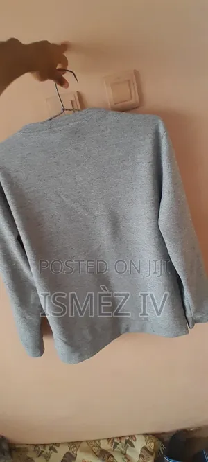 ሹራብ Quality Sweatshirt