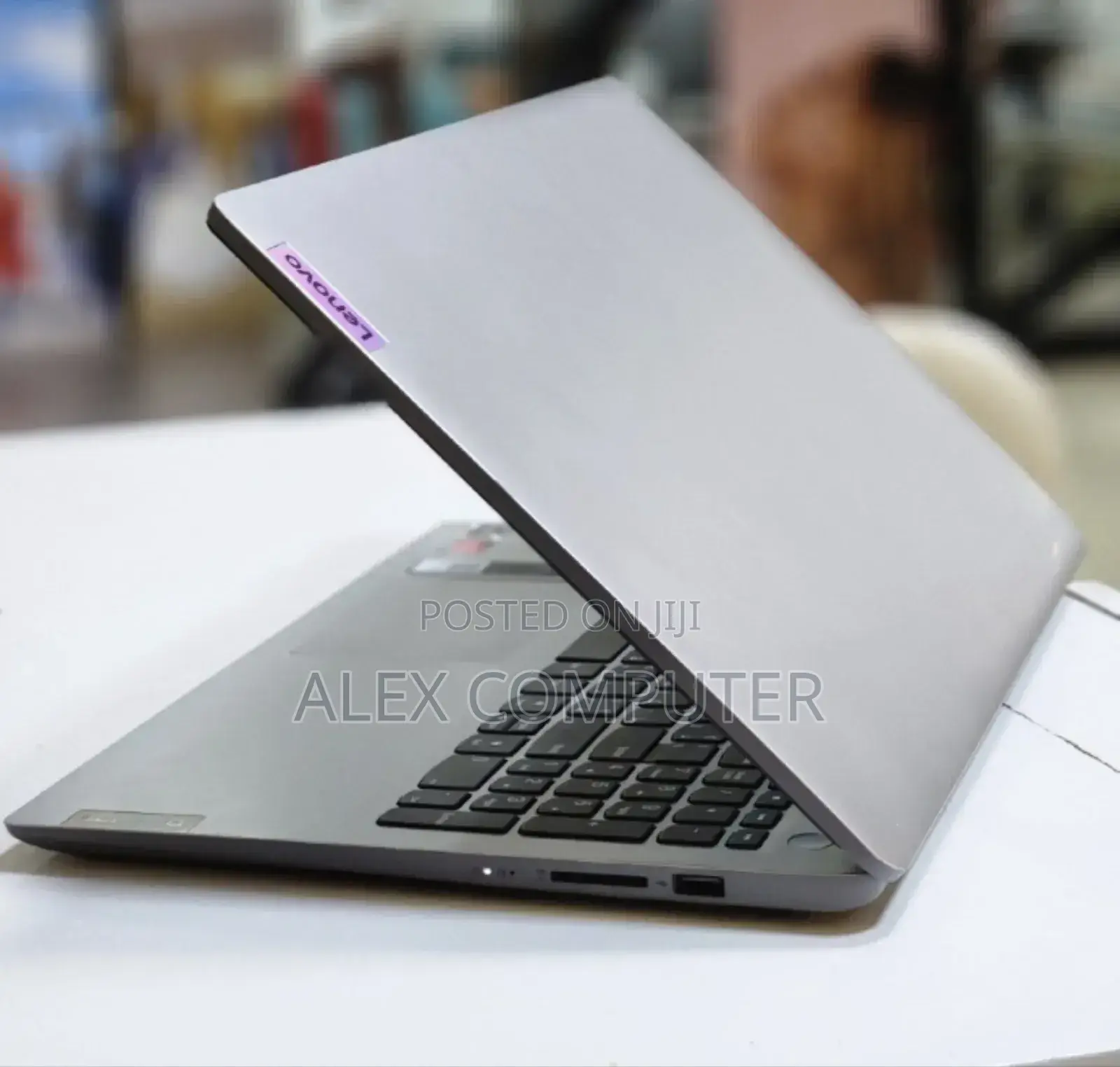 New Laptop Lenovo Ideapad 3 16GB AMD Ryzen 5 SSD 512GB