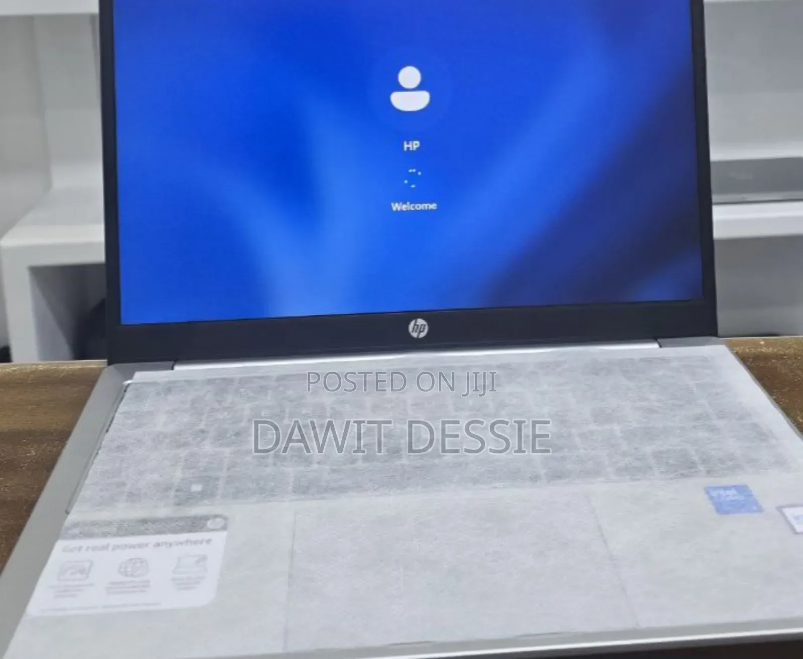New Laptop HP 14-Dq1025cl 12GB Intel Core I3 SSD 512GB