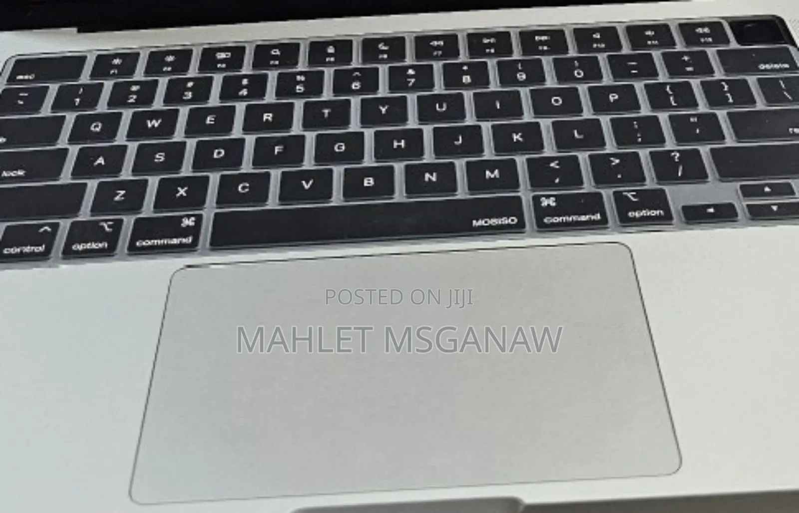 New Laptop Apple MacBook Pro 8GB Apple M3 SSD 512GB