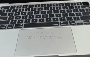 New Laptop Apple MacBook Pro 8GB Apple M3 SSD 512GB